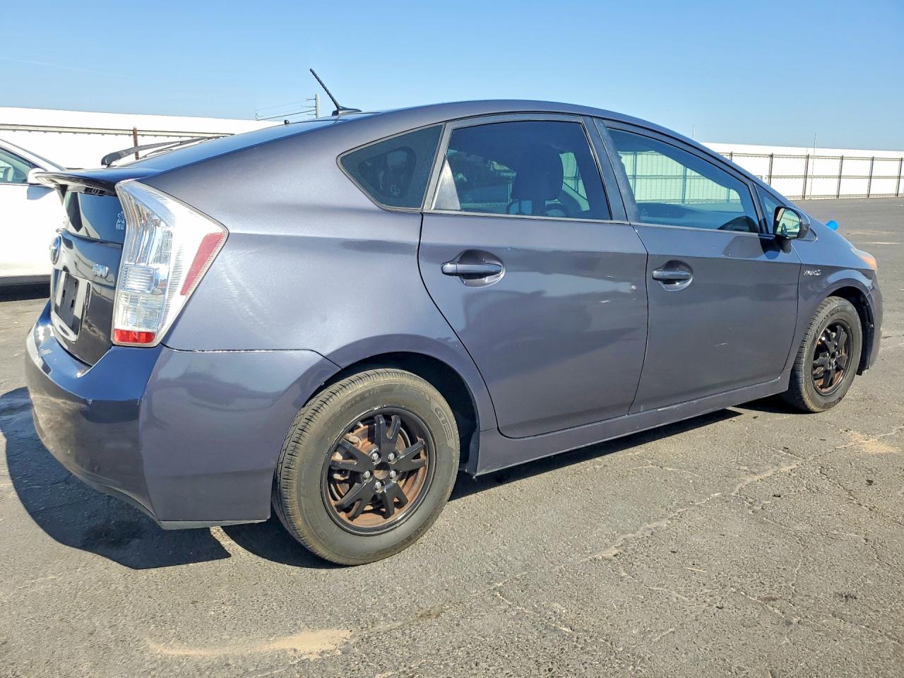 2010 Toyota Prius ii VIN JTDKN3DU7A1084192 photo 3