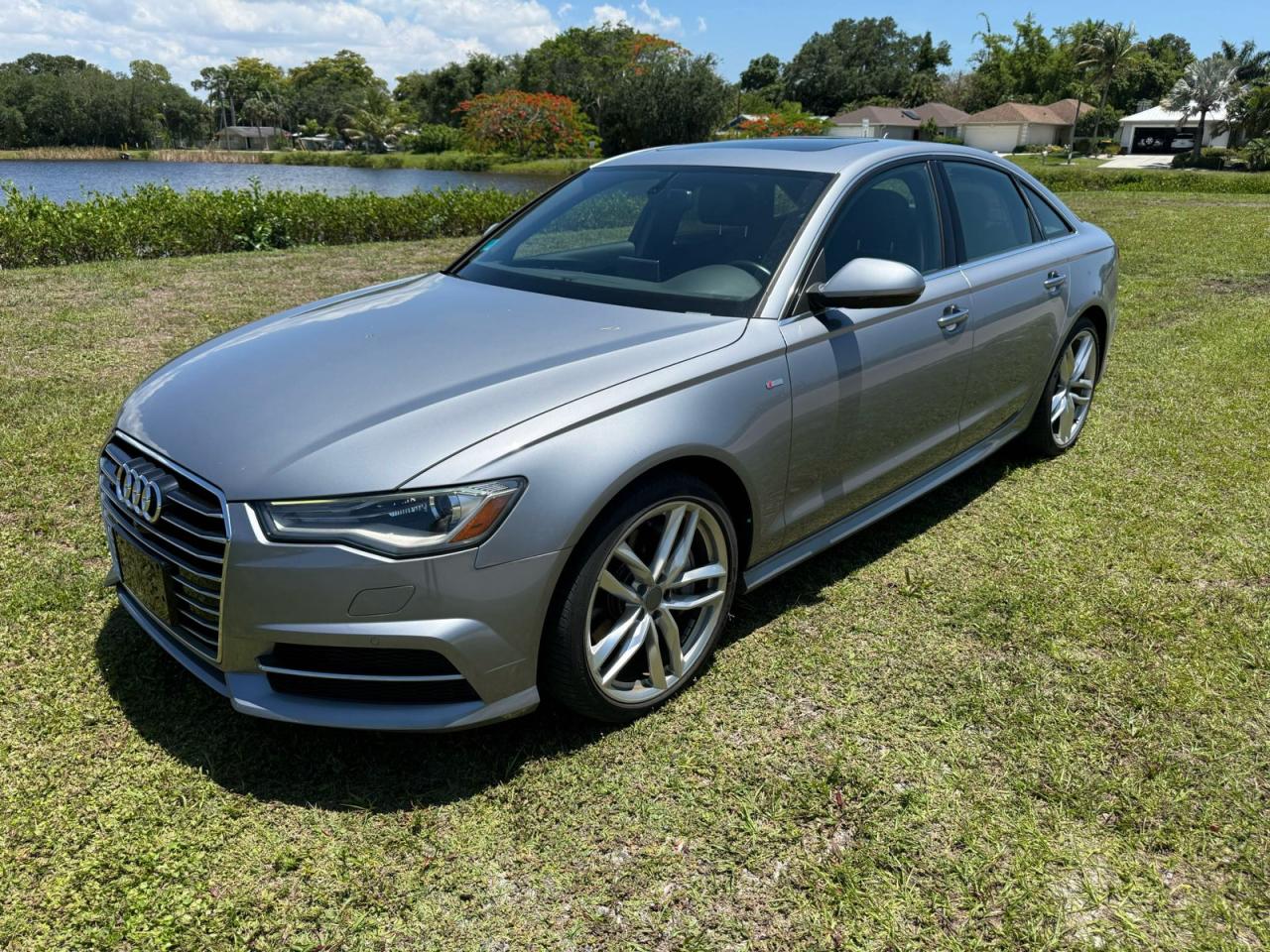 2016 Audi A6 VIN WAUJGAFCXGN100544 photo 2