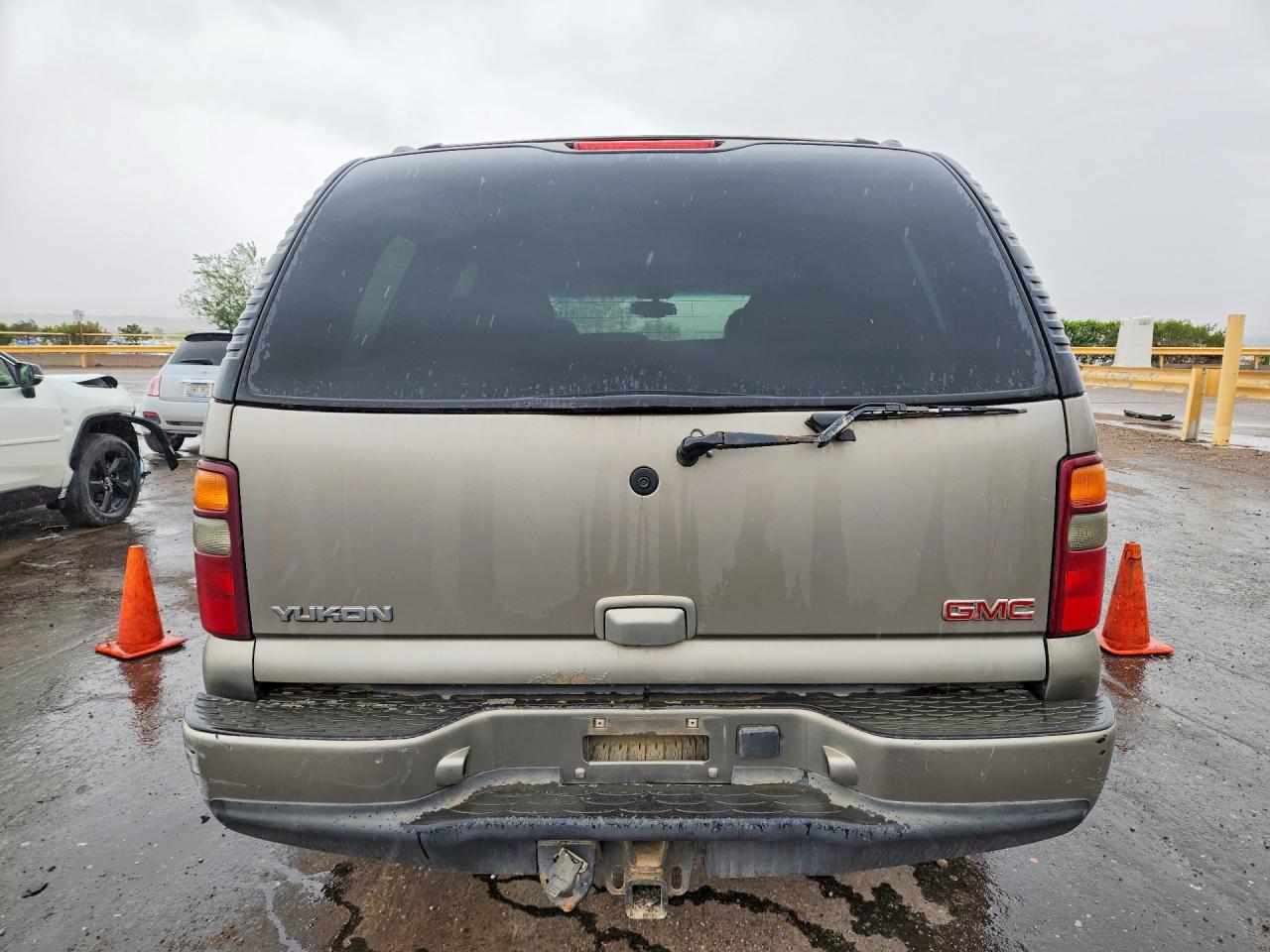 2003 GMC Yukon VIN 1GKEK63U73J285123 photo 6