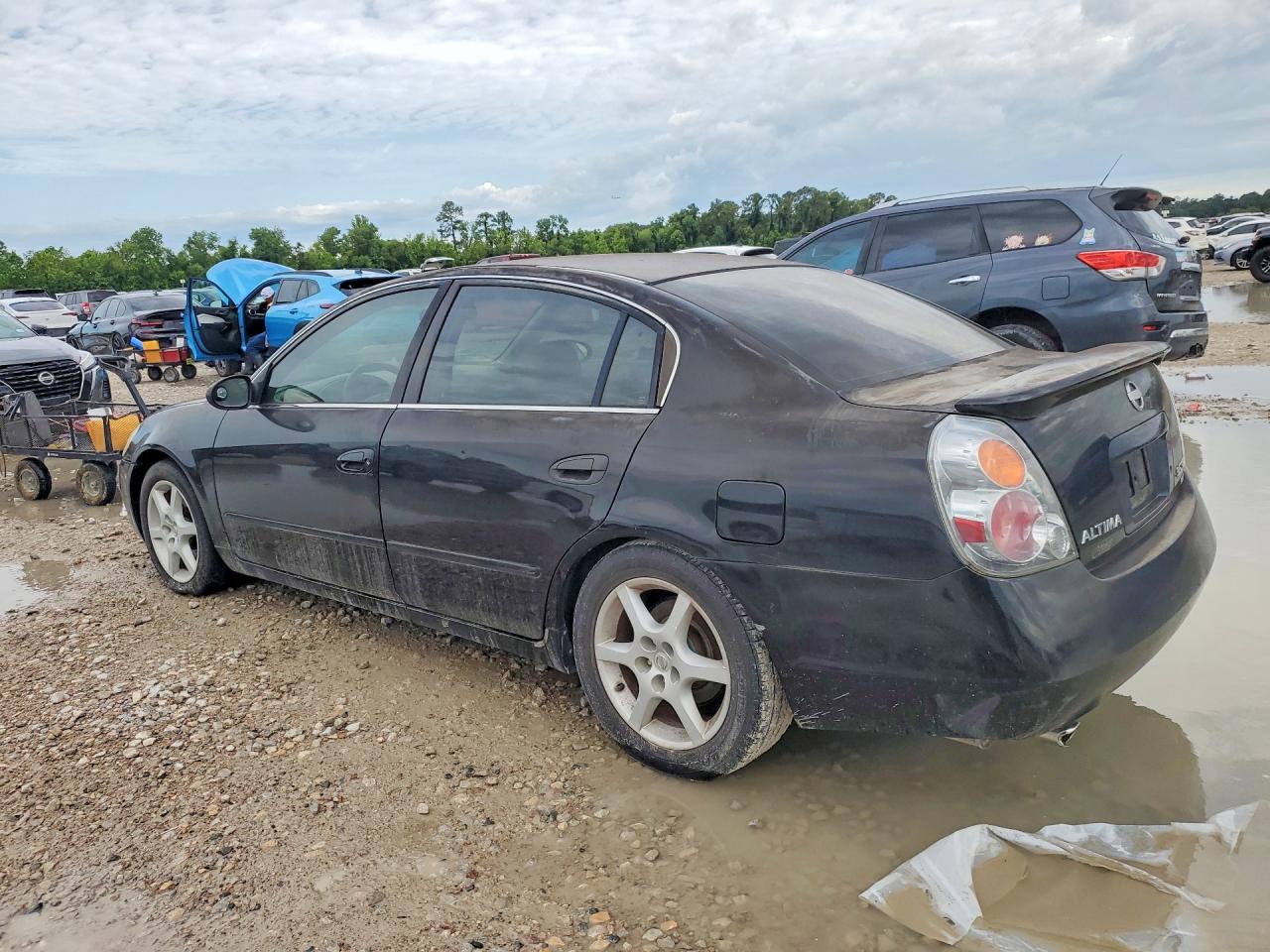 2003 Nissan Altima VIN 1N4BL11D03C156149 photo 2