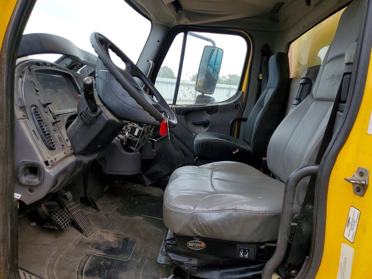 2012 FREIGHTLINER All models VIN 1FVACWDTXCDBK2131 photo 7