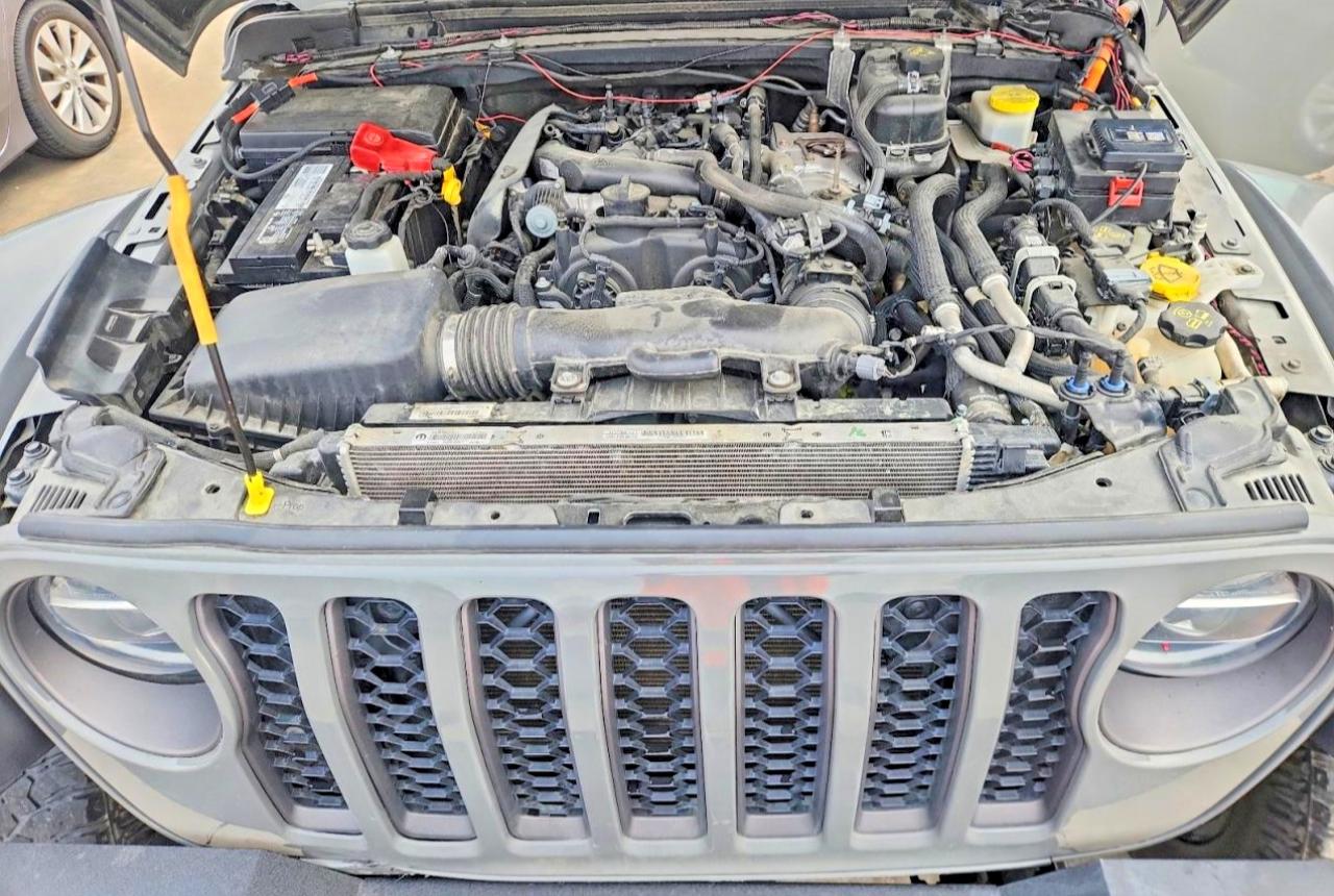 2021 Jeep Wrangler / VIN 1C4JJXR62MW643096 photo 11