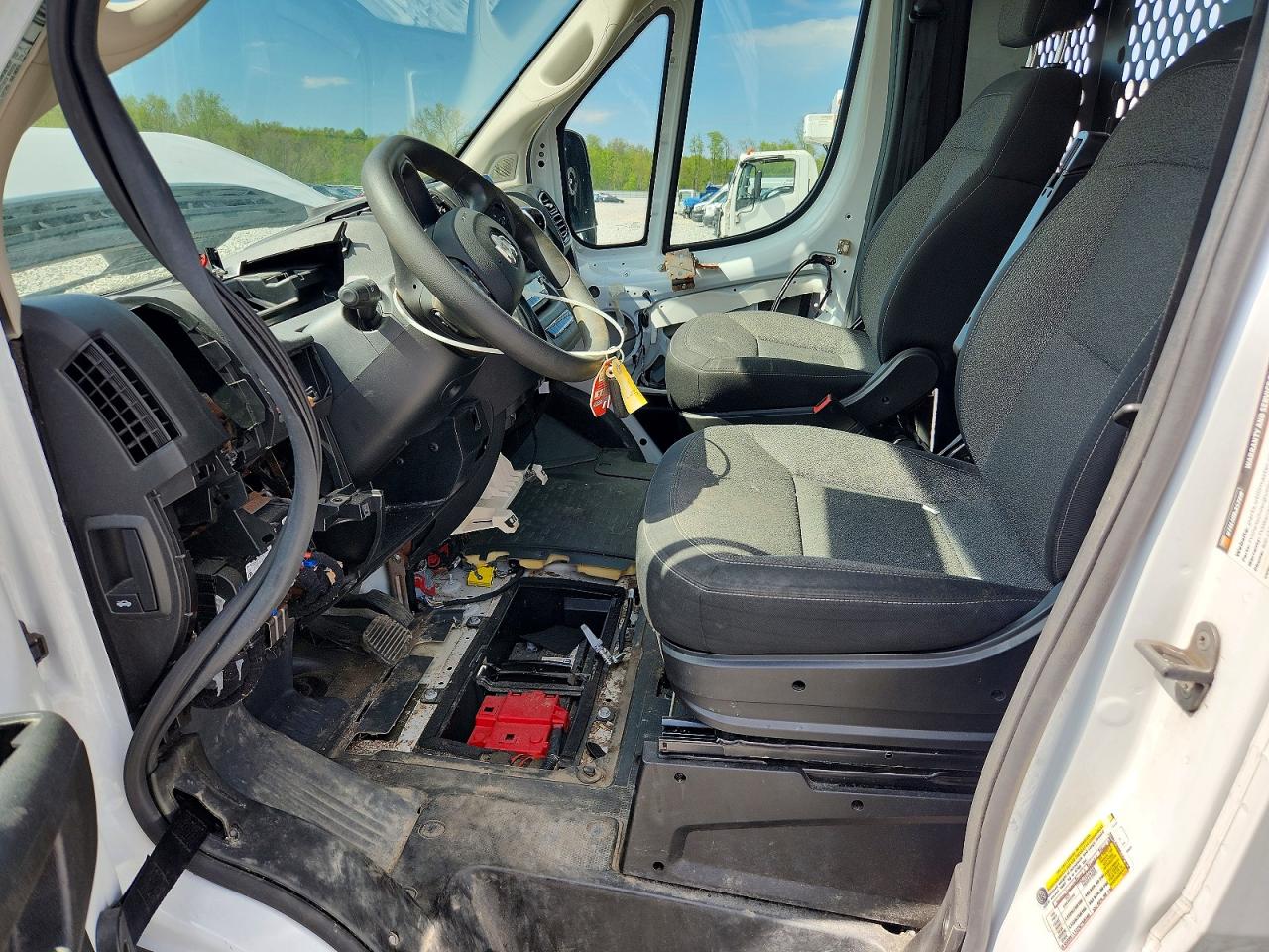 2025 Ram Promaster VIN 3C6LRVVG6SE514653 photo 7