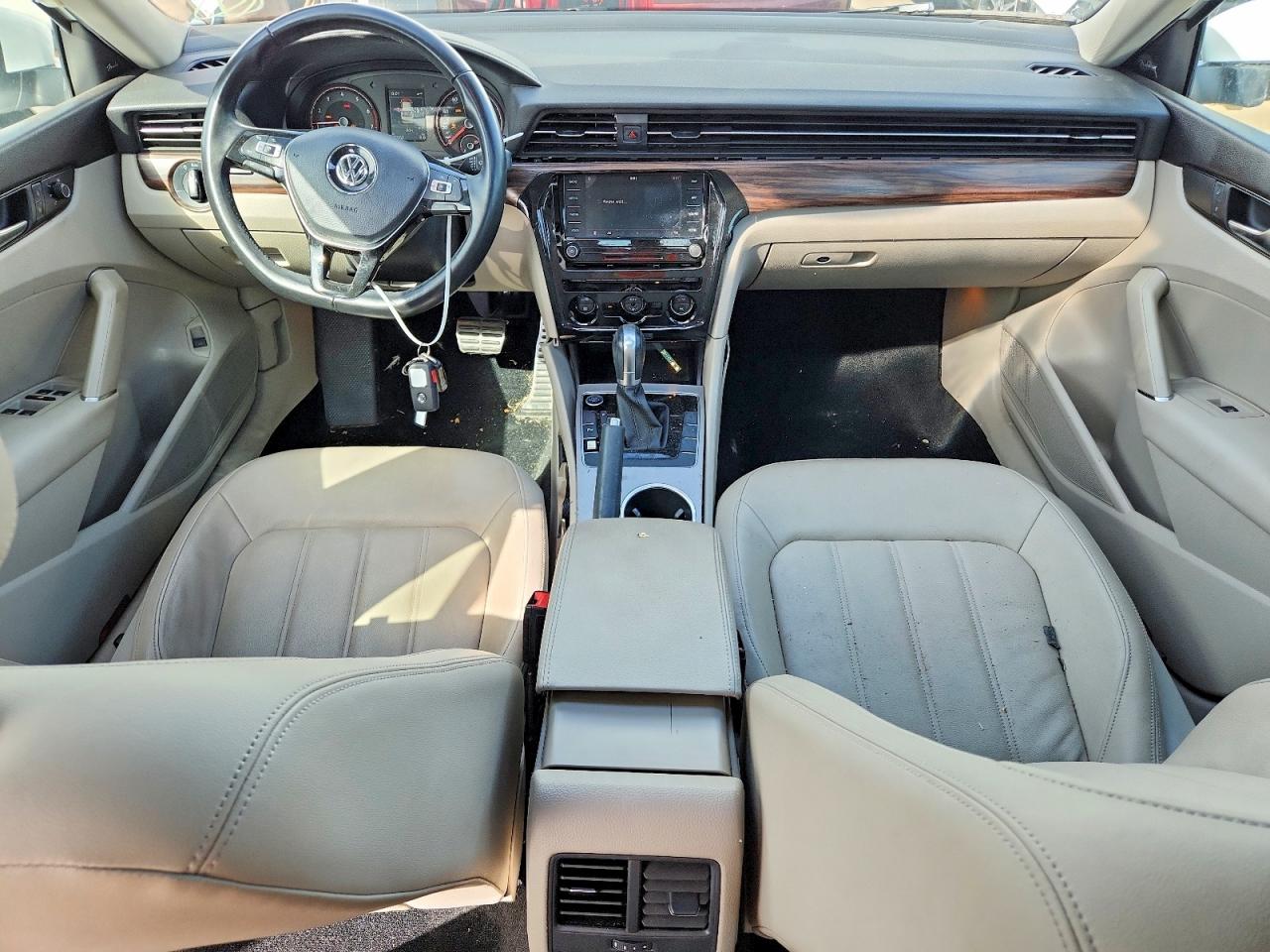 2020 Volkswagen Passat VIN 1VWCA7A34LC002474 photo 8