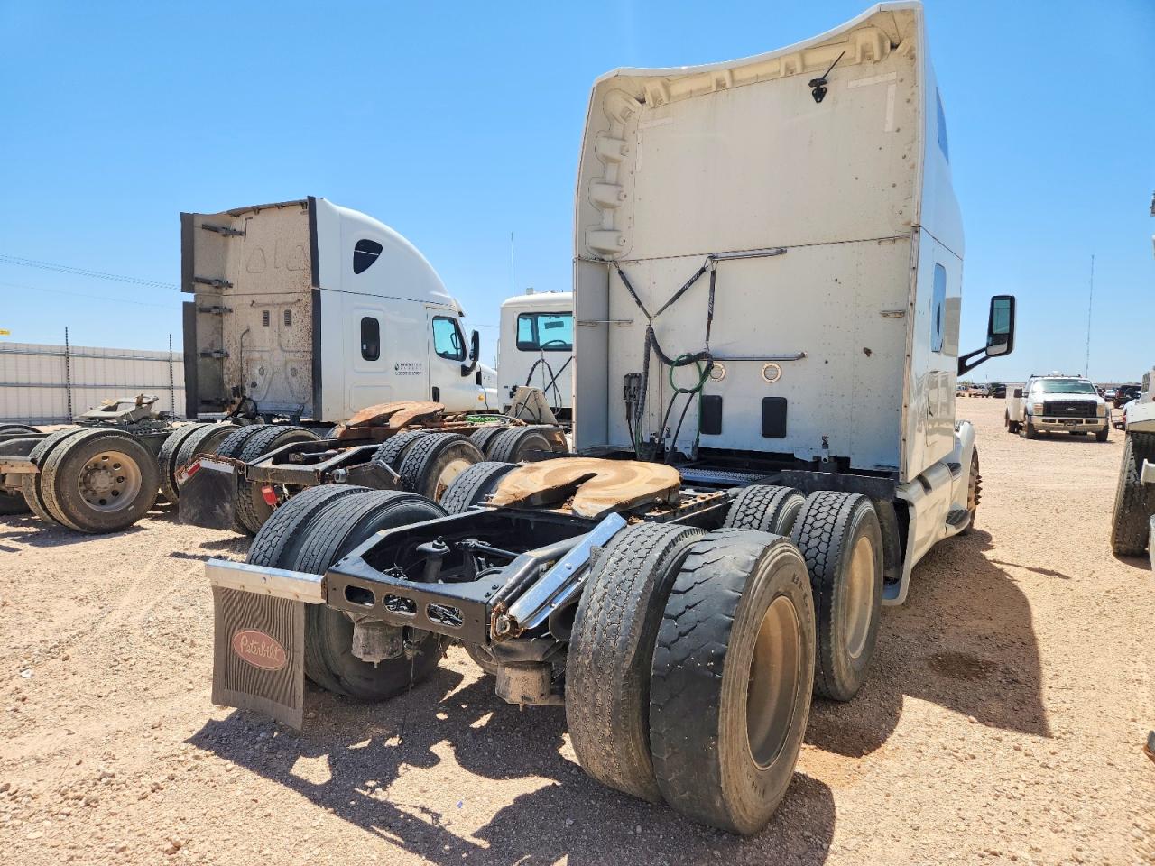 2019 PETERBILT All other VIN 1XPBD49X8KD603552 photo 4