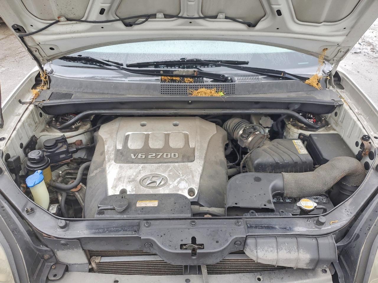 2005 Hyundai Tucson VIN KM8JN12DX5U200875 photo 12