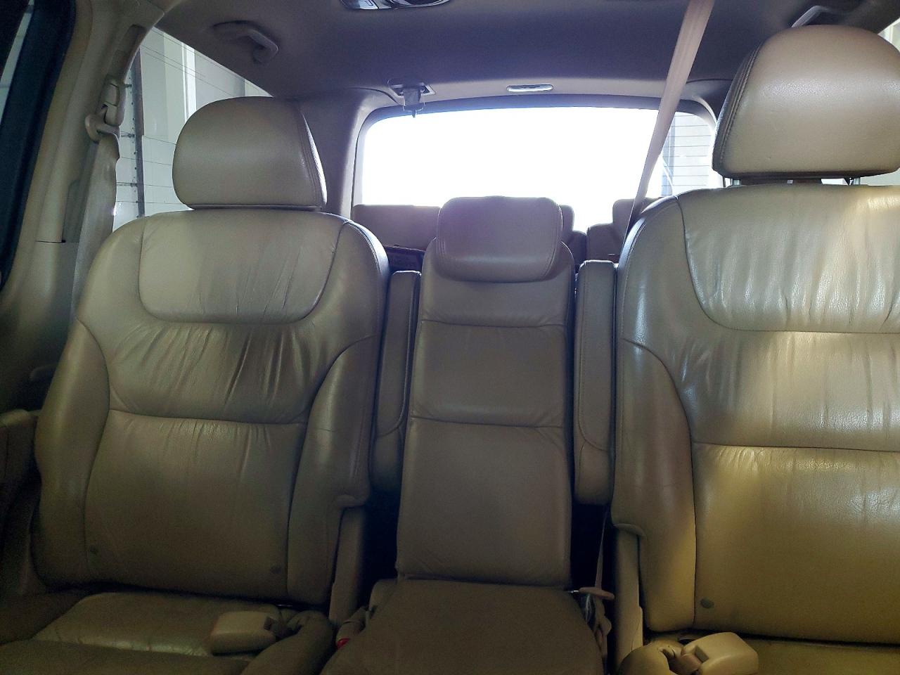 2005 Honda Odyssey VIN 5FNRL38705B136848 photo 10