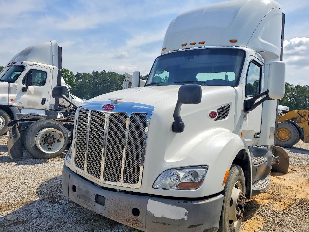2017 PETERBILT All other VIN 1XPBA48X7HD428889 photo 2