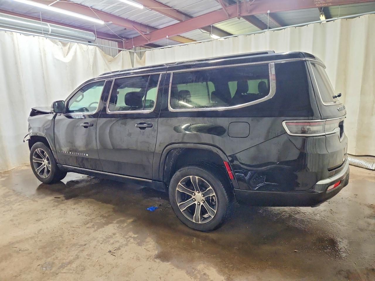 2024 Jeep Grand wago VIN 1C4SJSEPXRS107324 photo 2