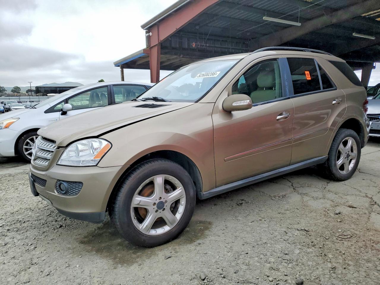 2008 MERCEDES-BENZ M-class VIN 4JGBB86E28A326386 photo 1
