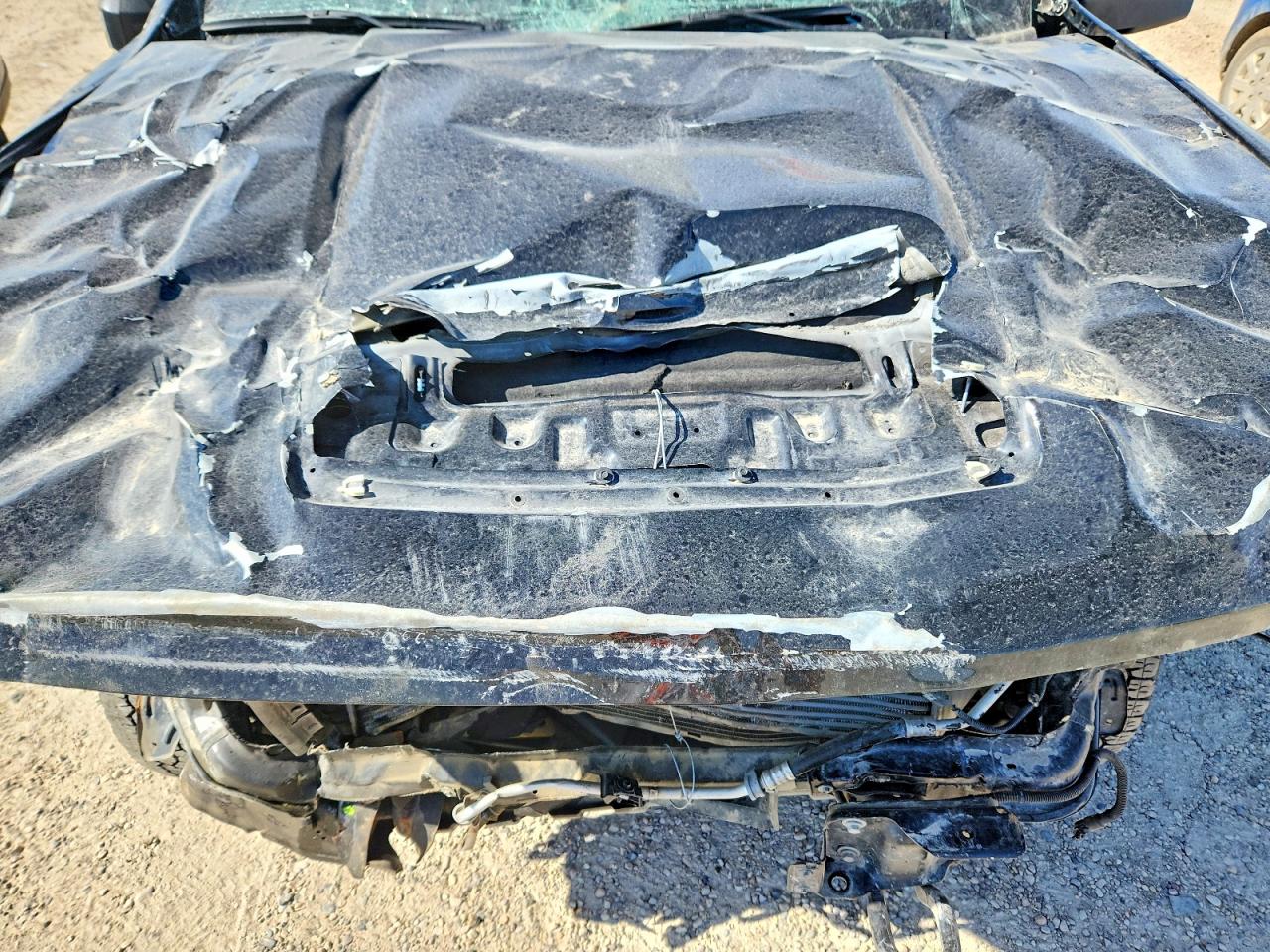 2024 Chevrolet All models VIN 2GC4YMEY4R1258796 photo 11