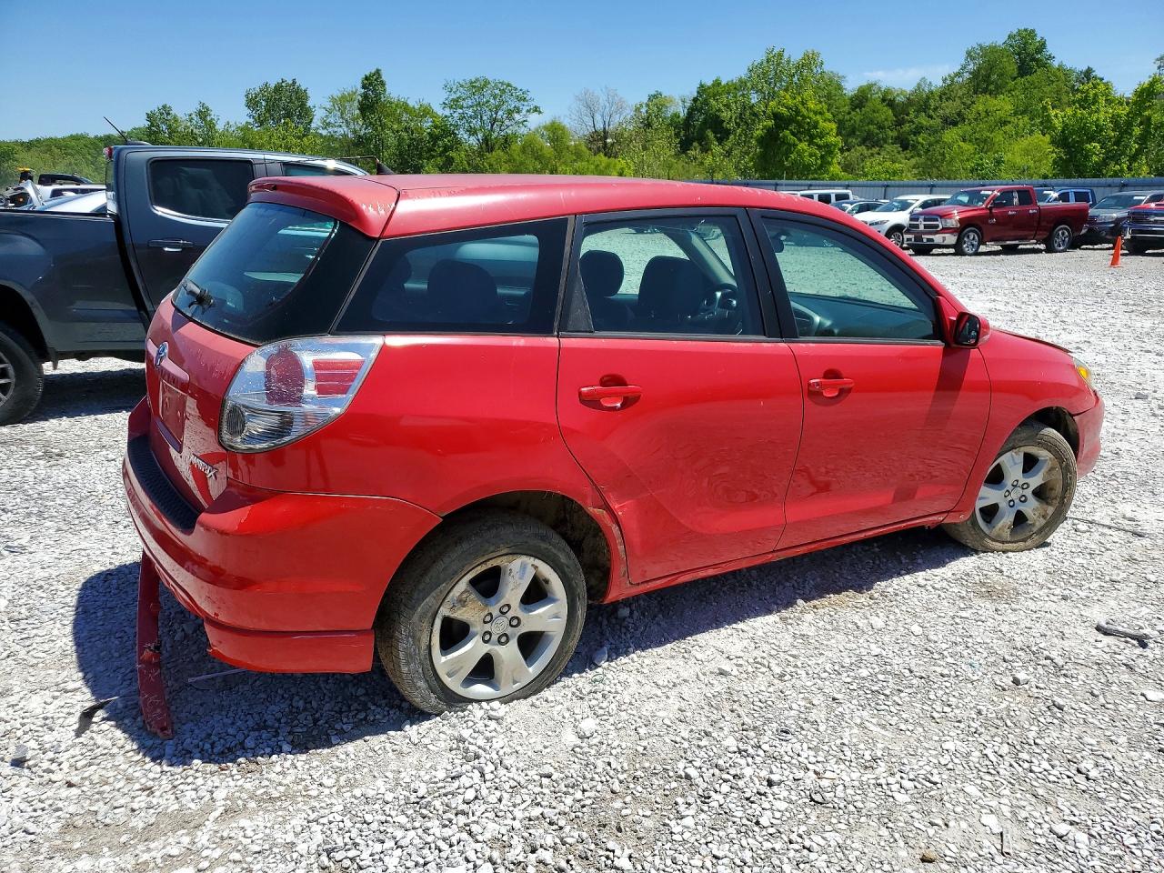 2005 TOYOTA Matrix VIN 2T1LR32E35C321069 photo 3