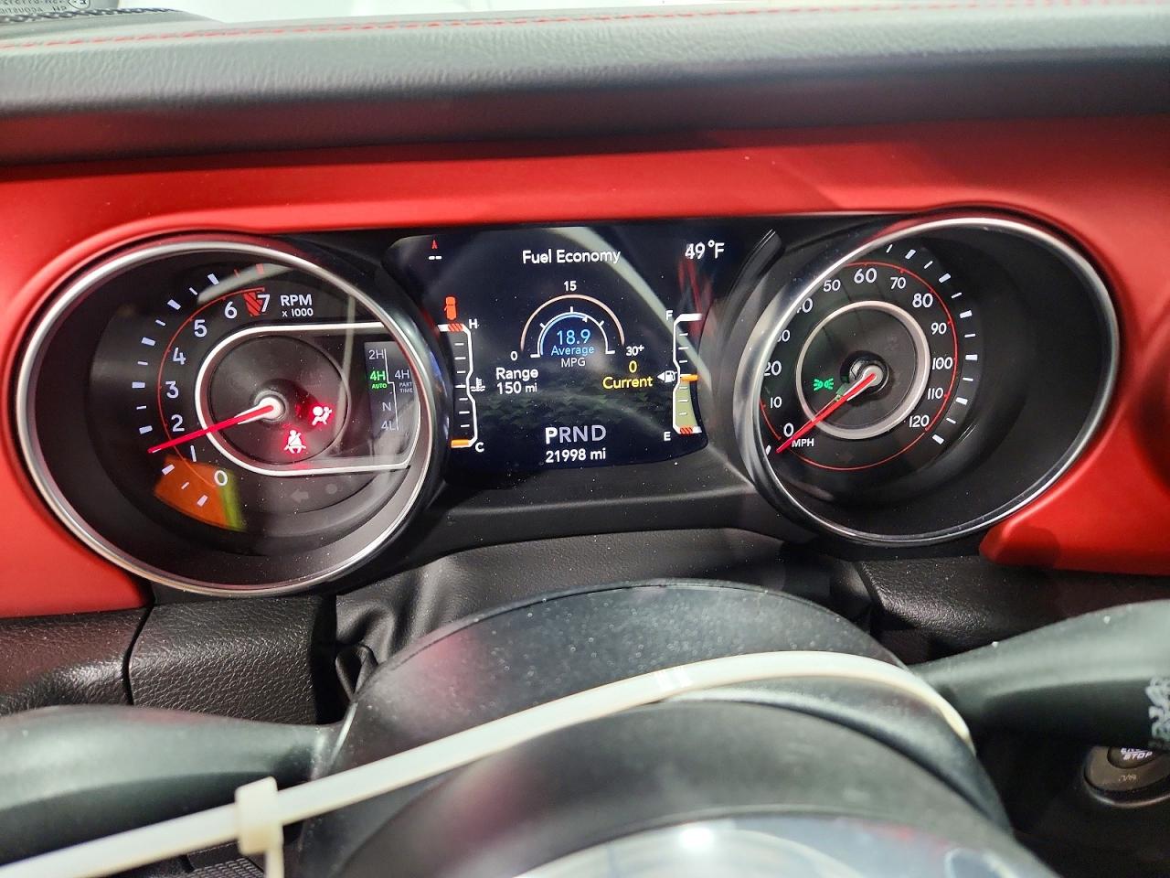 2022 Jeep Wrangler / VIN 1C4HJXFG5NW250089 photo 9