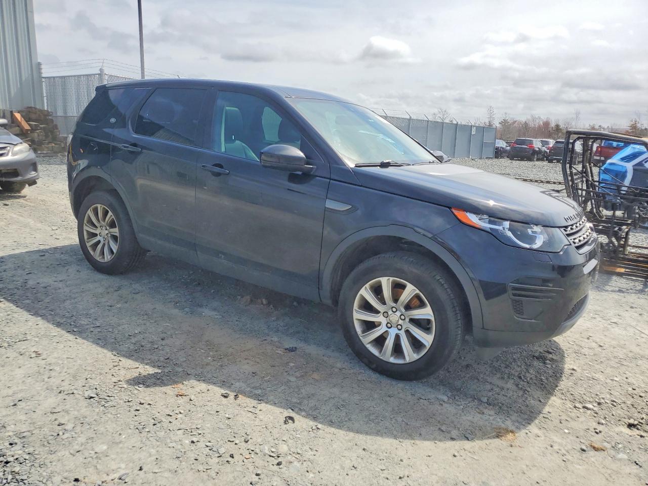2015 LAND Discovery VIN SALCP2BGXFH517310 photo 4