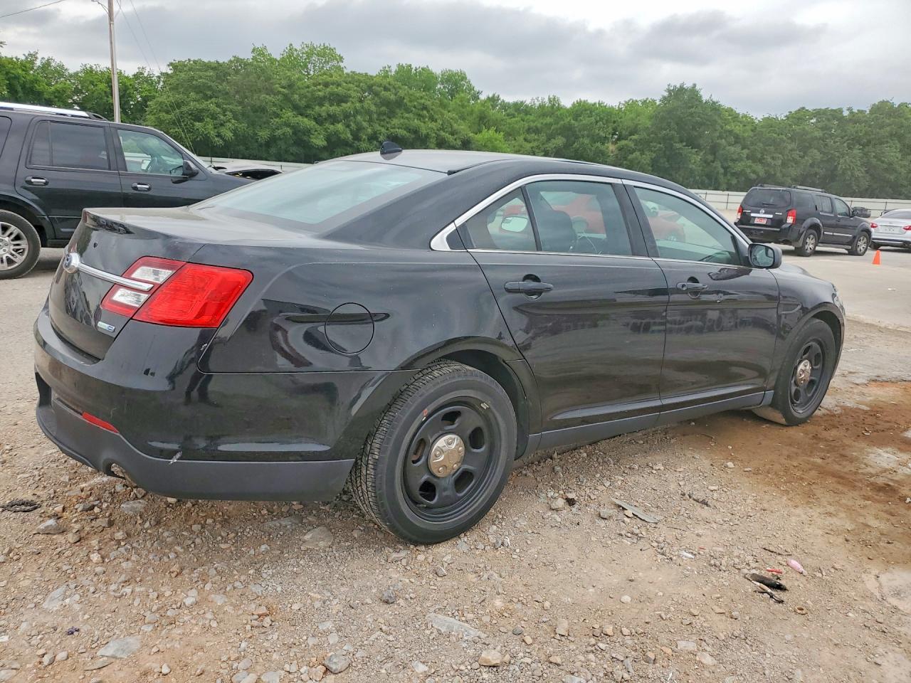 2016 Ford Taurus VIN 1FAHP2MK9GG101115 photo 3