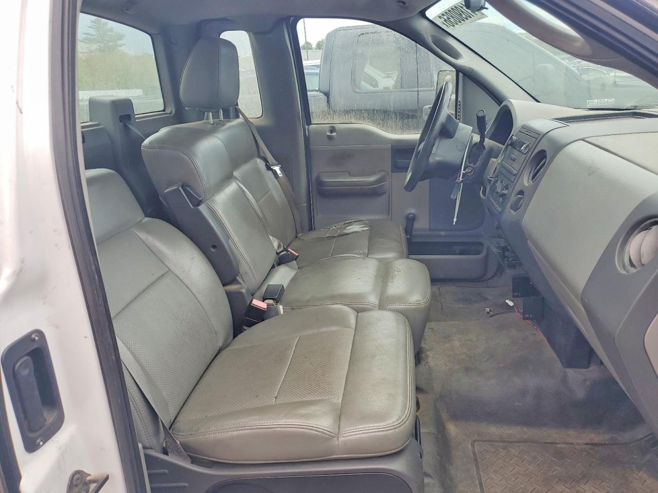 2007 Ford F150 VIN 1FTRF12227NA75497 photo 10
