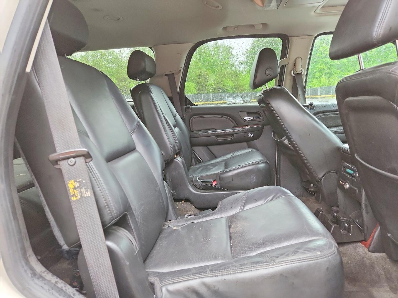 2007 Cadillac Escalade VIN 1GYFK63897R143859 photo 11