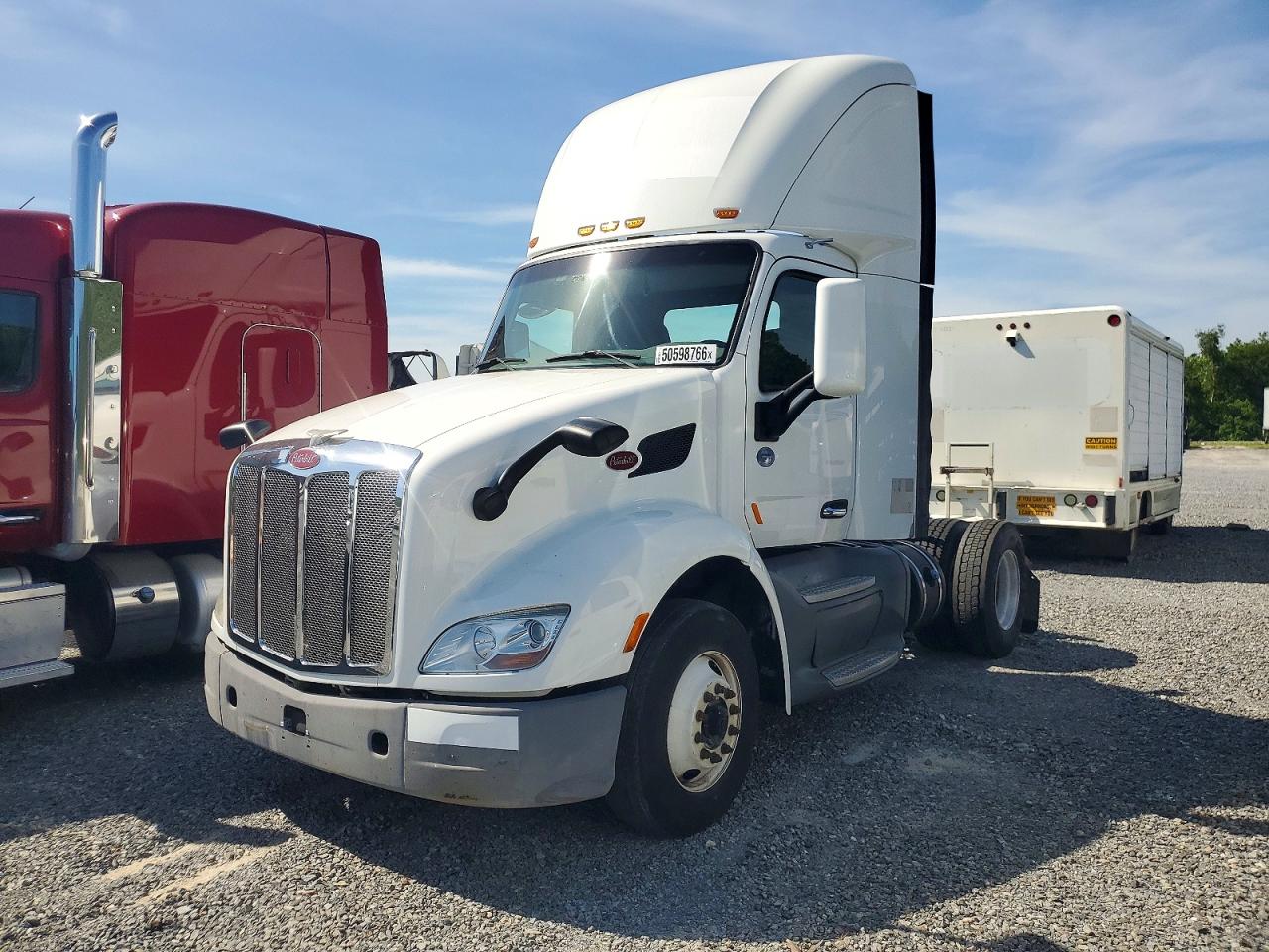 2017 PETERBILT All other VIN 1XPBA48X3HD428811 photo 2