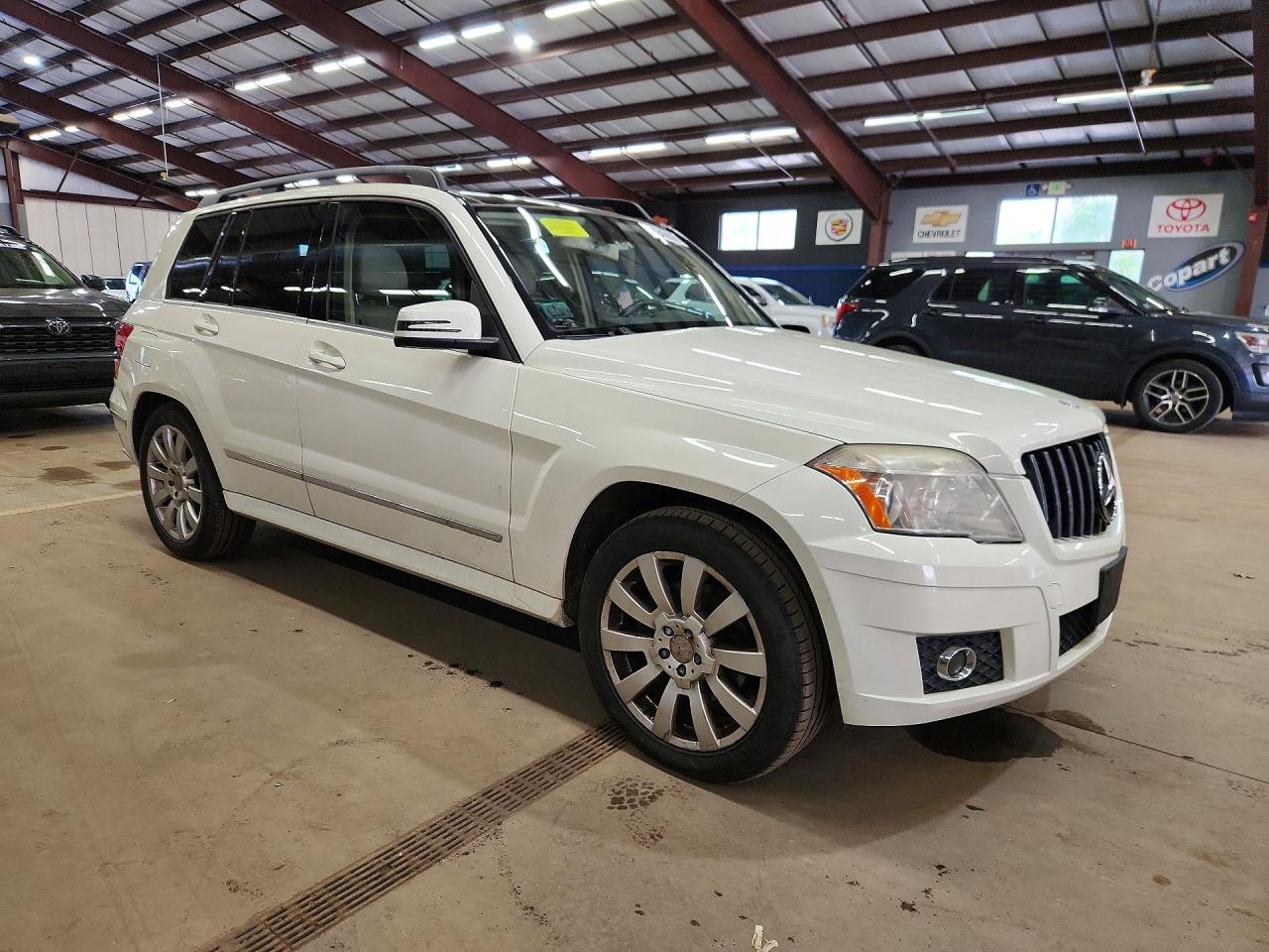 2011 MERCEDES Glk-class VIN WDCGG8HB7BF600460 photo 4