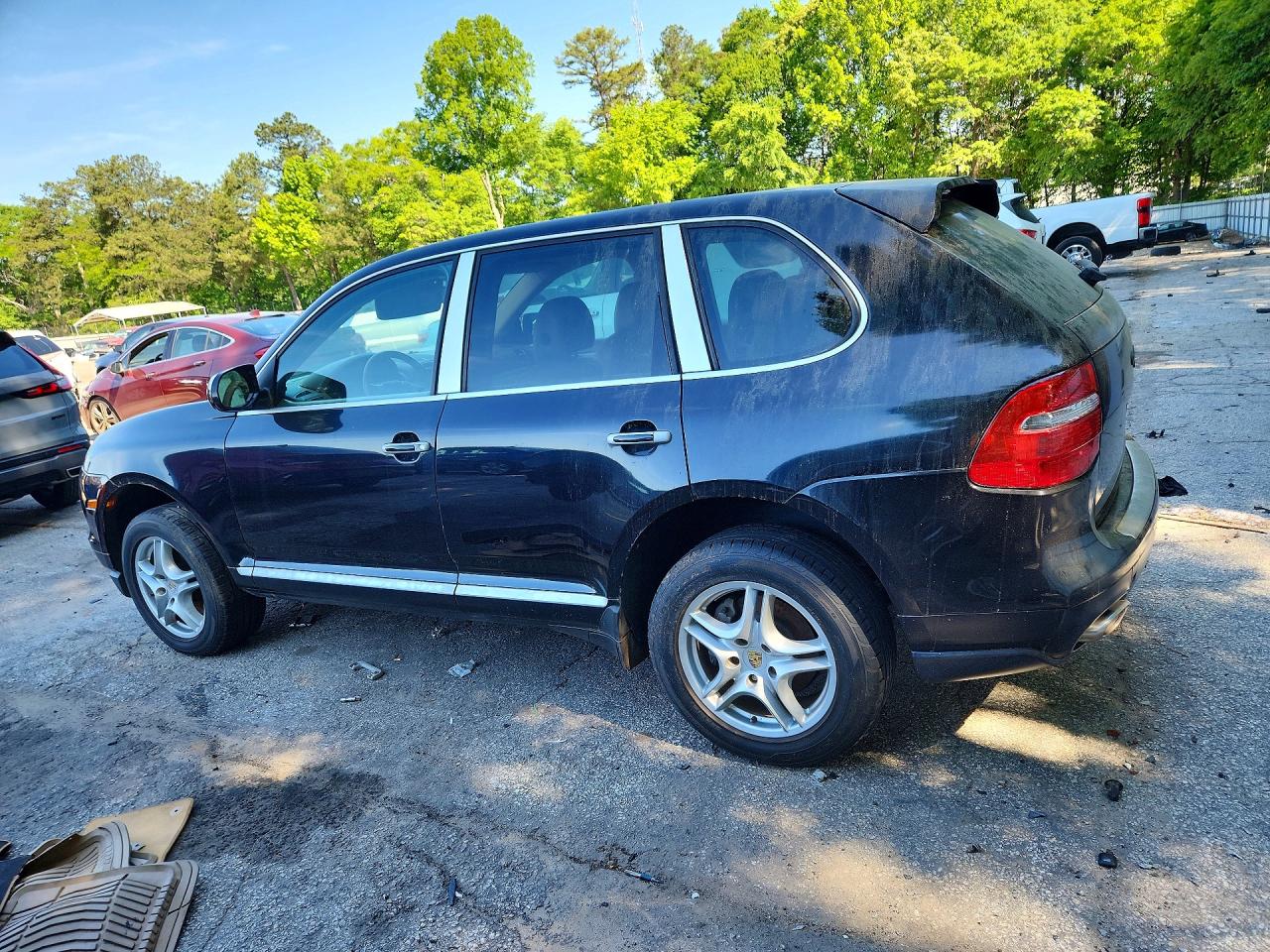 2009 PORSCHE Cayenne VIN WP1AA29P09LA00345 photo 2