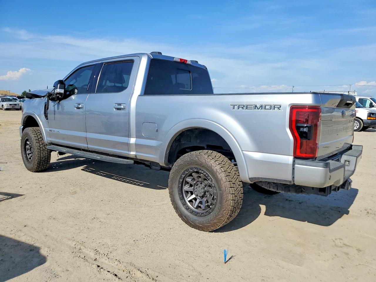 2021 Ford F350 VIN 1FT8W3BT3MED14292 photo 2