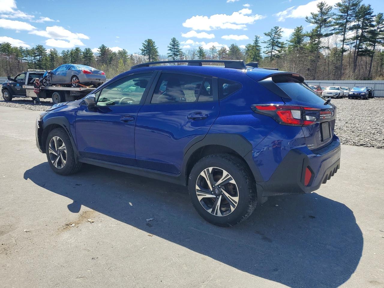 2024 Subaru Crosstrek VIN JF2GUADC7R8312054 photo 2