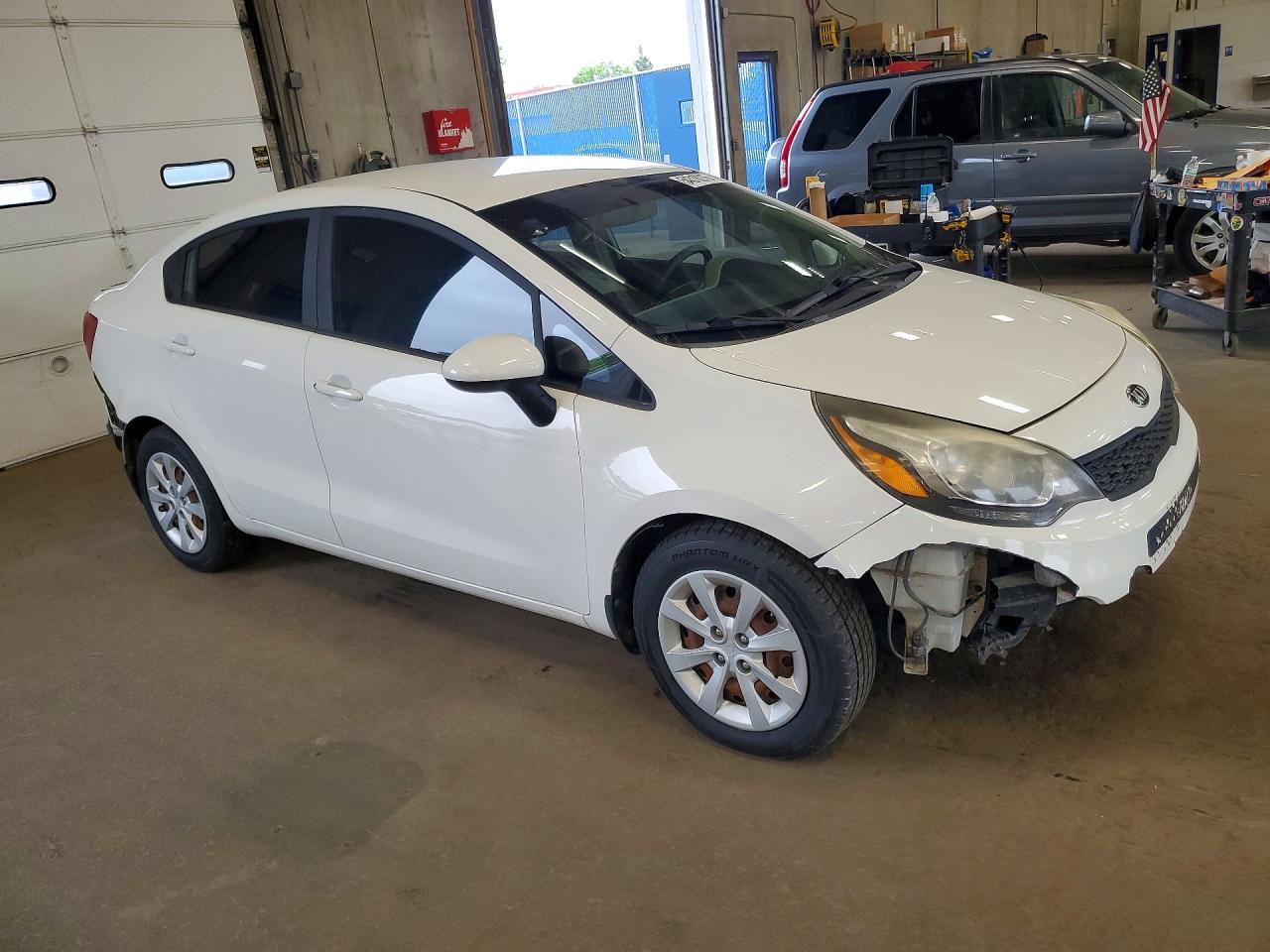 2017 Kia Rio VIN KNADM4A38H6012828 photo 4