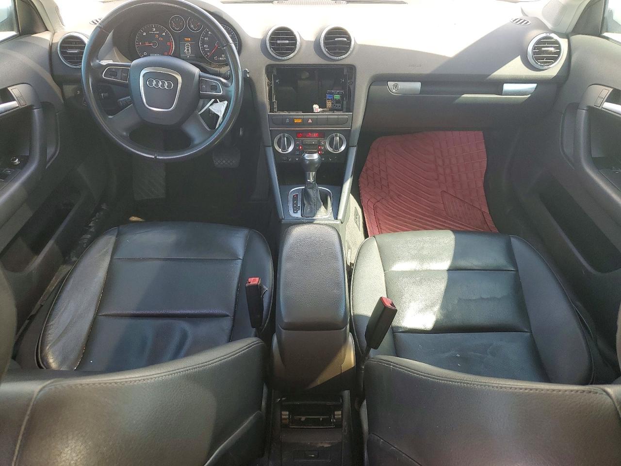 2012 Audi A3 VIN WAUBJAFM5CA096418 photo 8