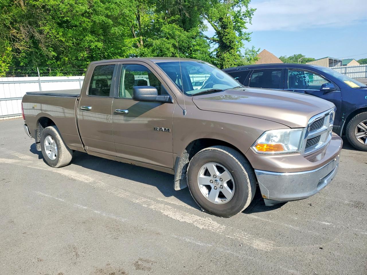 2010 Dodge All models VIN 1D7RV1GP7AS154654 photo 4