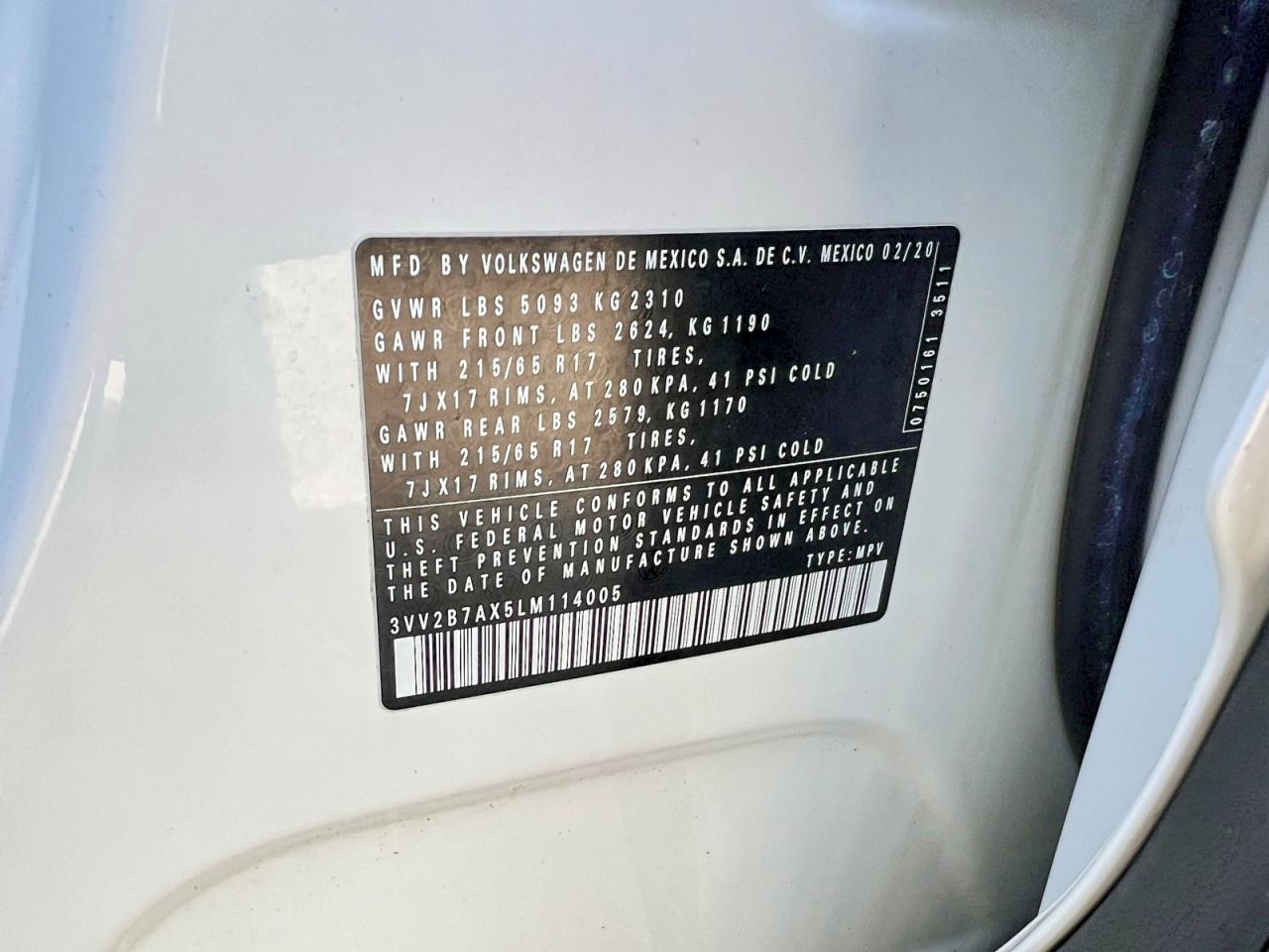 2020 VOLKSWAGEN Tiguan VIN 3VV2B7AX5LM114005 photo 10