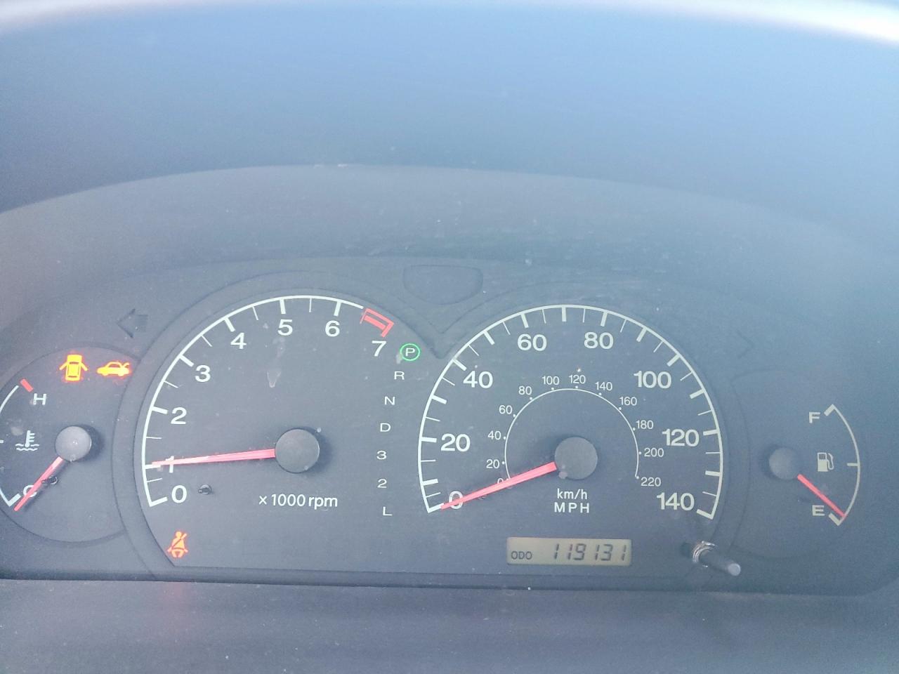 2002 Hyundai Elantra VIN KMHDN45D32U301746 photo 9