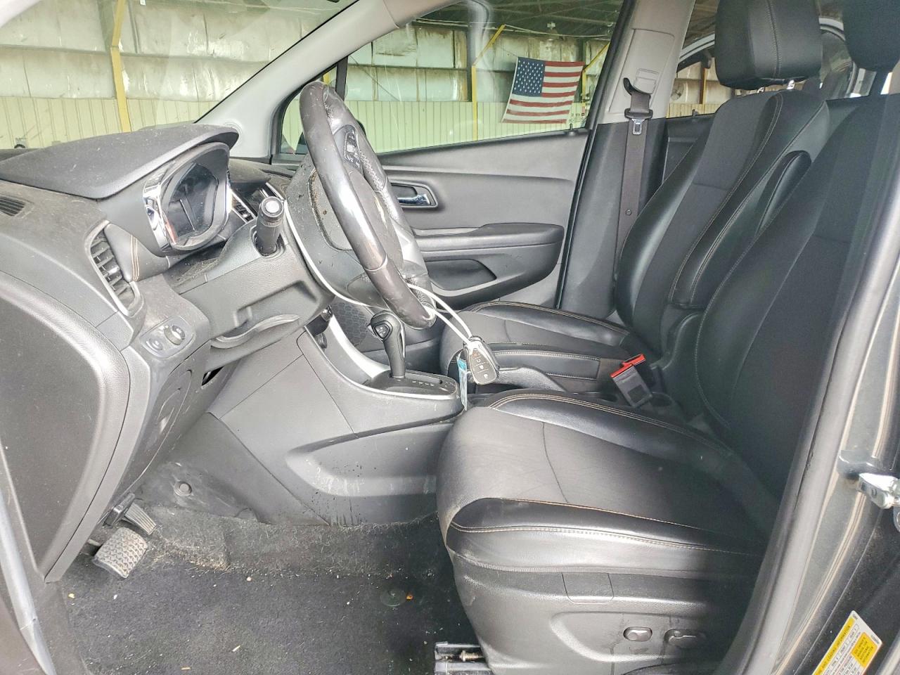2018 Chevrolet Trax VIN KL7CJLSB3JB710295 photo 7