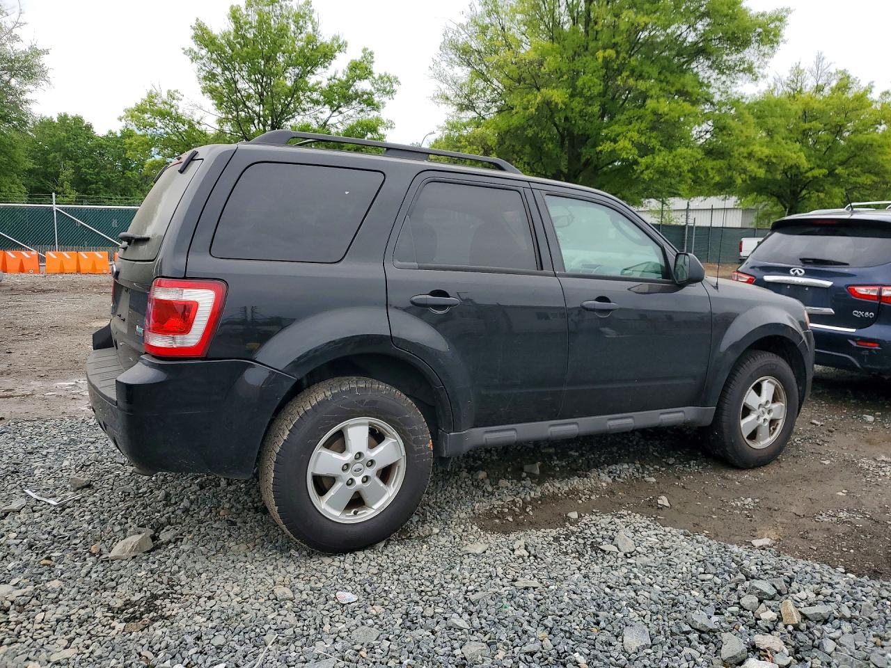 2012 Ford Escape xlt VIN 1FMCU0DG3CKC84639 photo 3