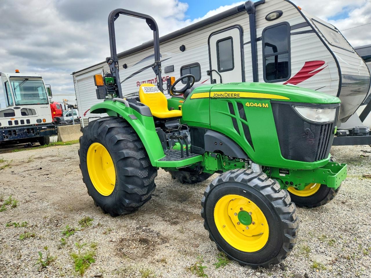 2019 JOHN 4044m VIN 1LV4044MTKK107147 photo 1