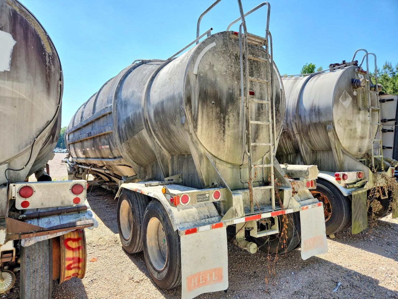 2004 HEIL Trailer VIN 5HTSP412949W85821 photo 3