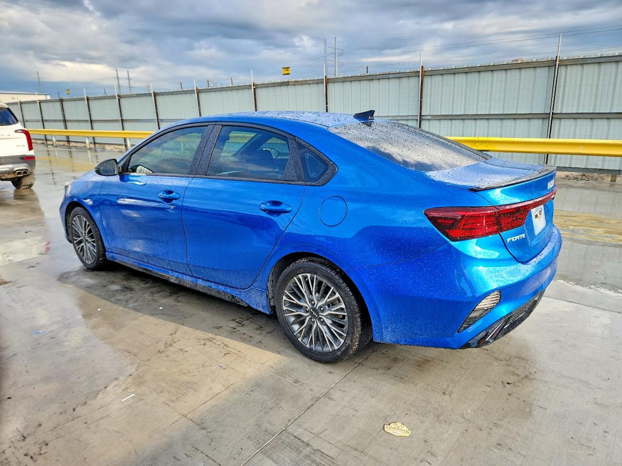 2022 Kia Forte VIN 3KPF54AD5NE448978 photo 2