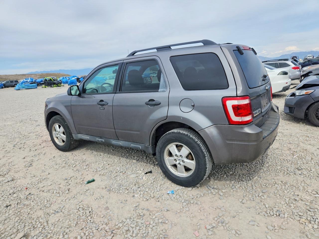 2012 Ford Escape VIN 1FMCU9DG8CKB34286 photo 2