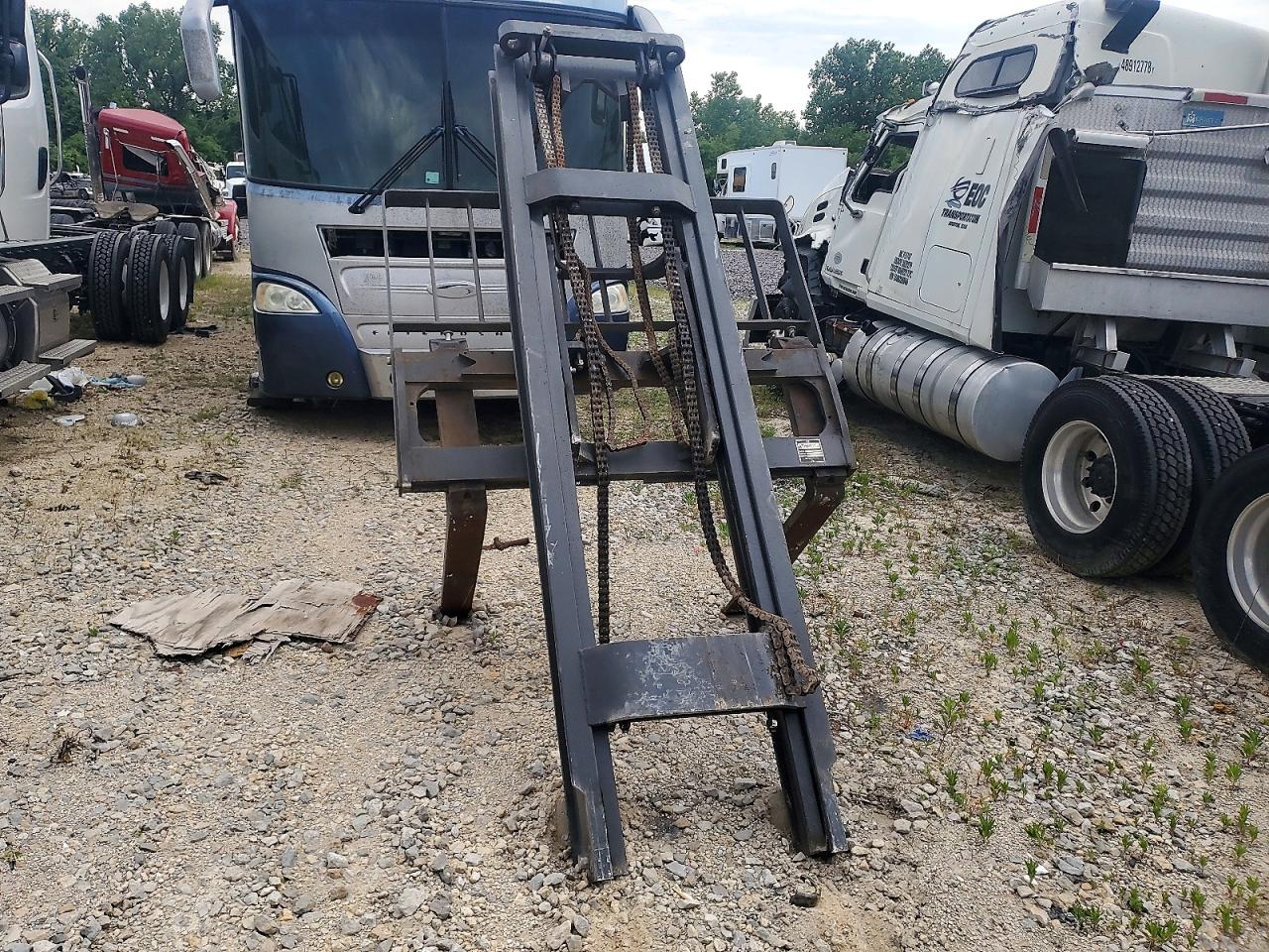 2023 CASE Forklift VIN JJGN580HLPC788994 photo 9