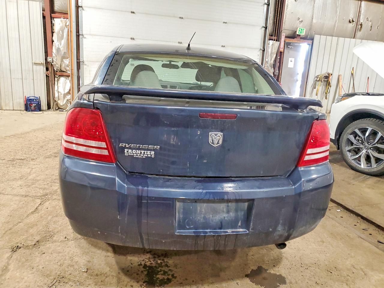 2008 Dodge Avenger VIN 1B3LC46K98N687175 photo 6