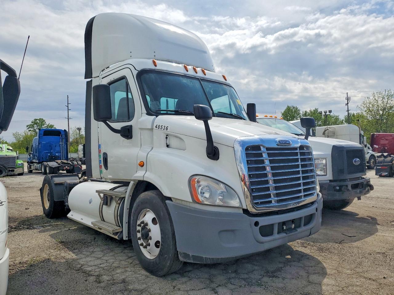 2018 FREIGHTLINER All other VIN 1FUBGAD96JLJV5406 photo 1