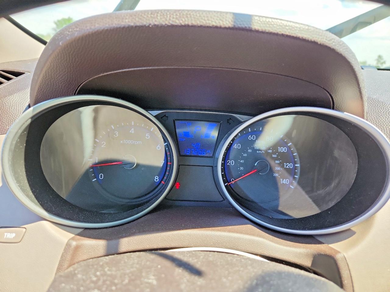 2013 Hyundai Tucson VIN KM8JU3AC3DU736606 photo 9