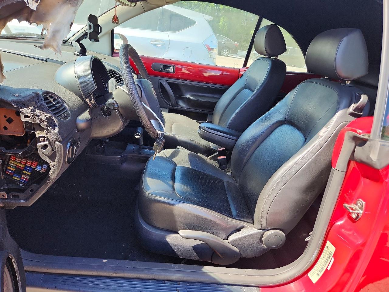 2007 Volkswagen Beetle VIN 3VWRF31Y07M420518 photo 7