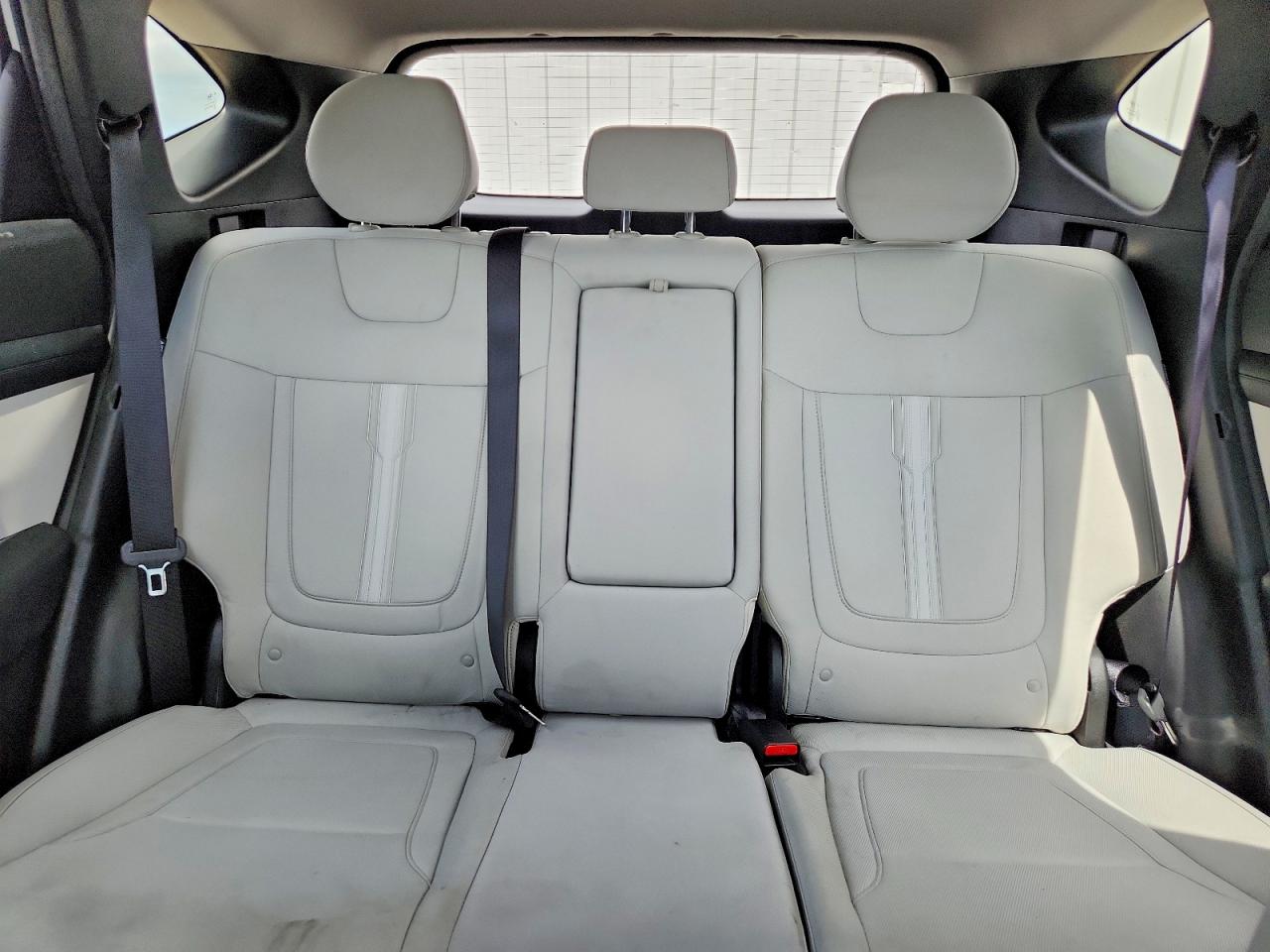 2025 Hyundai Tucson VIN 5NMJB3DE1SH462575 photo 10