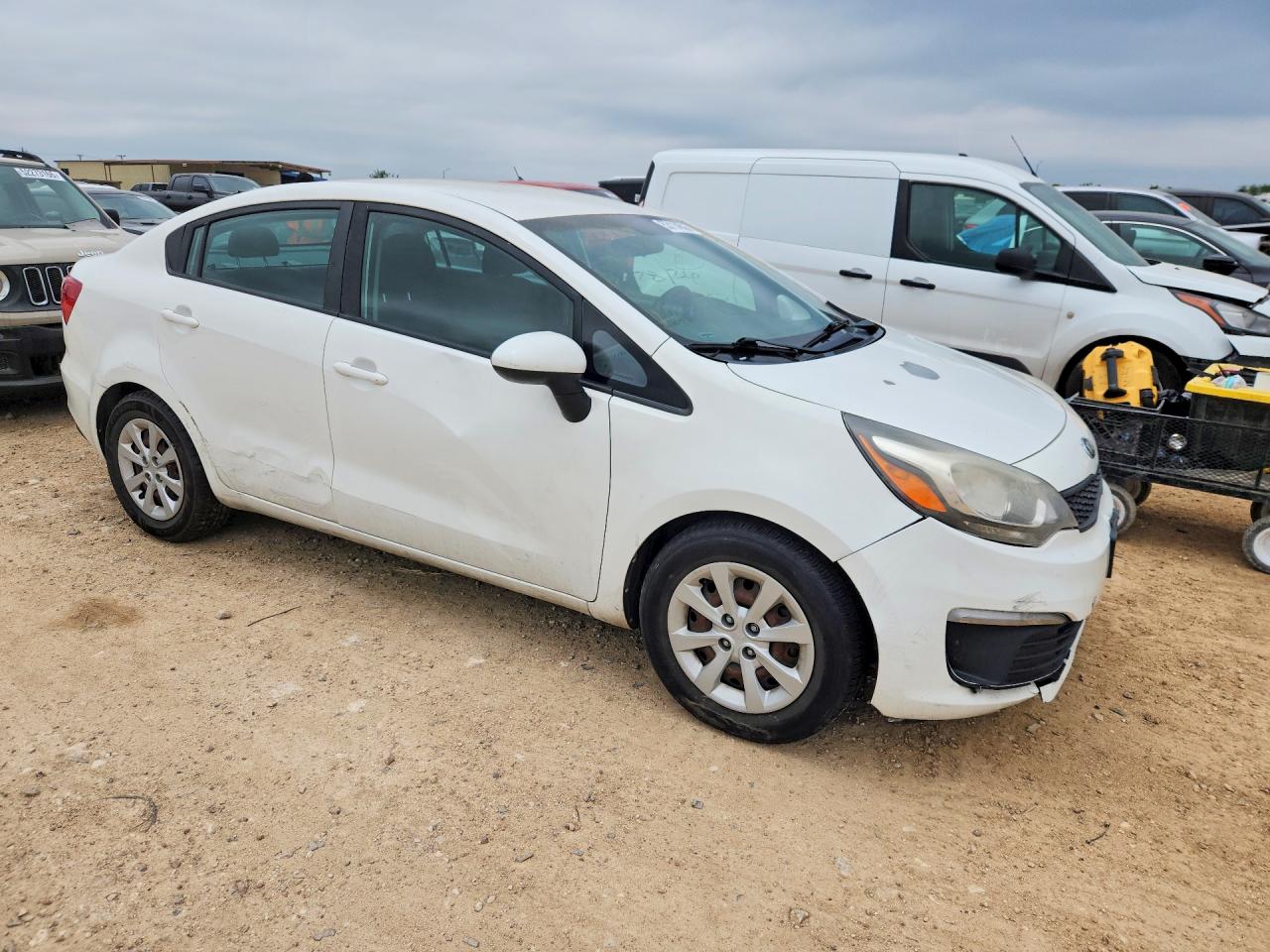 2017 Kia Rio VIN KNADM4A36H6048324 photo 4