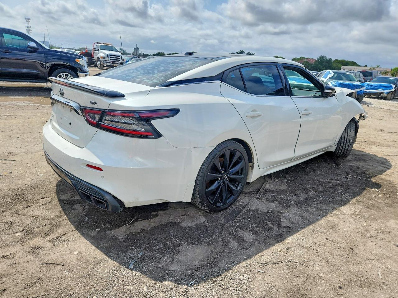 2019 Nissan Maxima VIN 1N4AA6AV3KC383485 photo 3