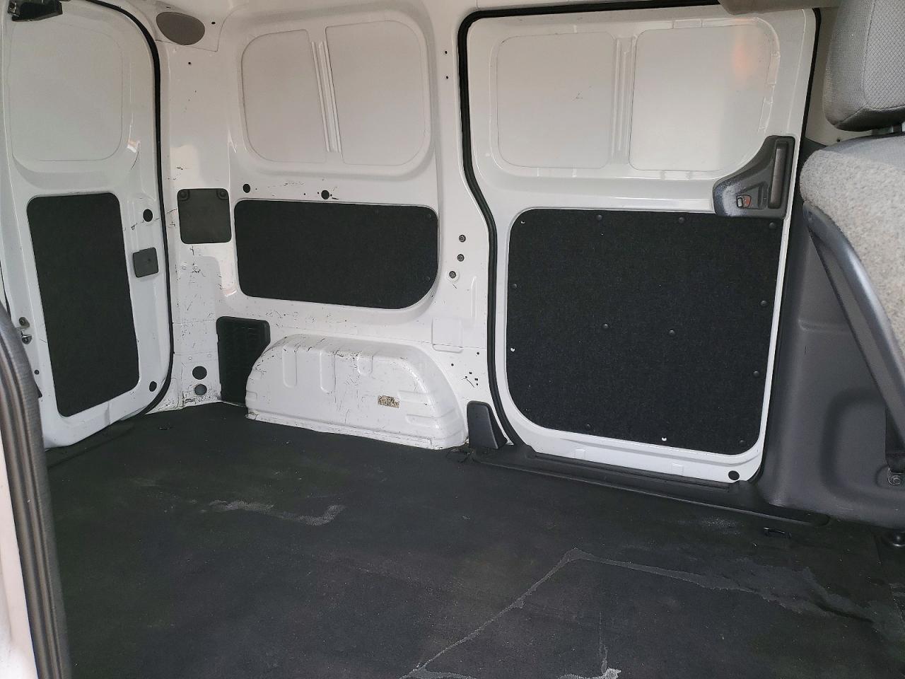 2017 Nissan Nv VIN 3N6CM0KN9HK716732 photo 11