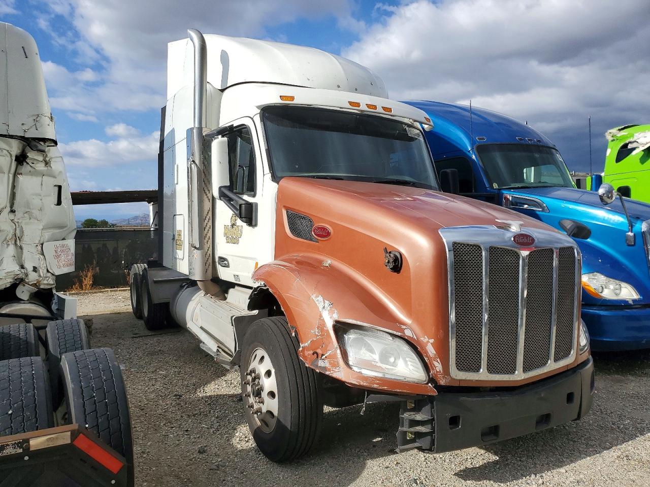 2020 PETERBILT All other VIN 1XPBD49X7LD704843 photo 1