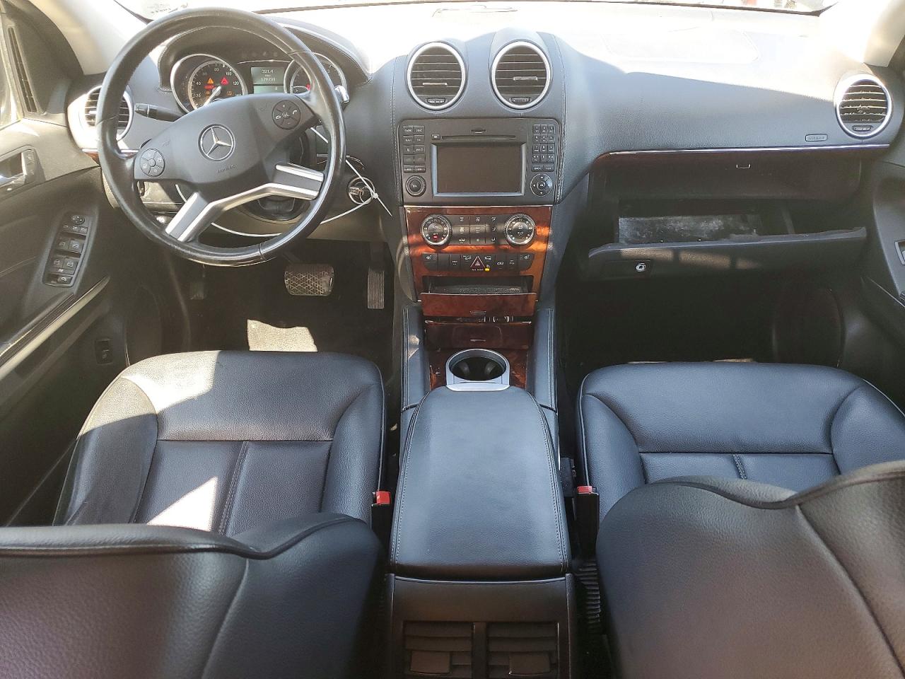 2010 Mercedes-Benz Gl-class VIN 4JGBF2FE8AA548728 photo 8