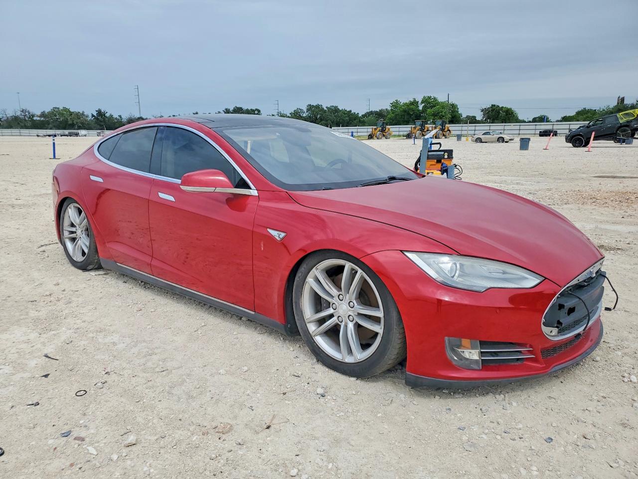 2013 Tesla Model s VIN 5YJSA1BG5DFP11450 photo 4