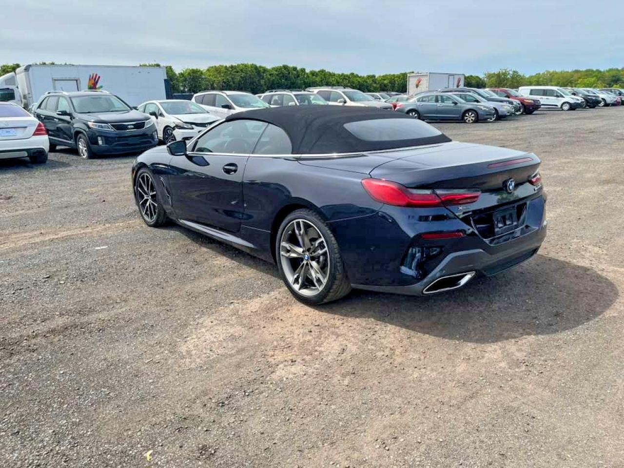 2019 BMW M8 VIN WBAFY4C50KBX38841 photo 2